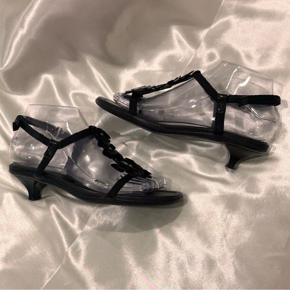 Prada Sport T Strap Sandals Leather Floral Kitten Heels Black Size 6 Vintage Y2K - Picture 5 of 13